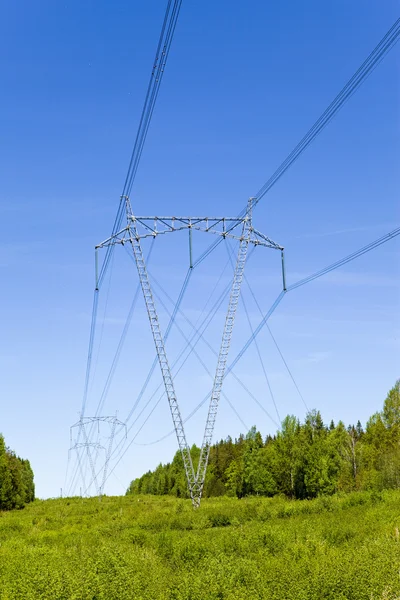 Υποστήριξη της γραμμής της transmiss ηλεκτρικής ενέργειας — Φωτογραφία Αρχείου