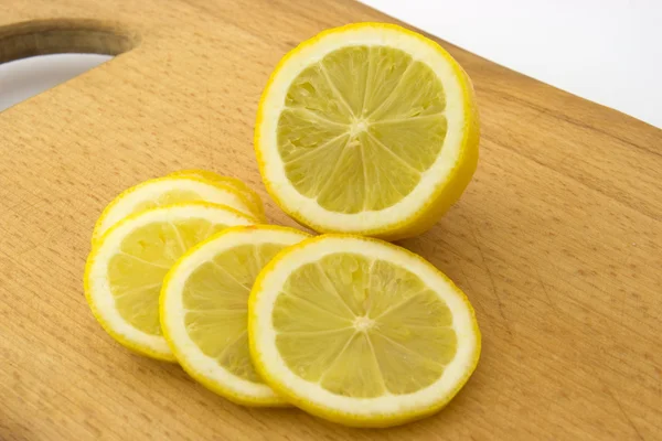 Citron på bordet — Stockfoto