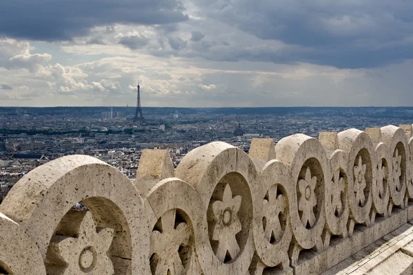 Parijs uitzicht vanaf basiliek od sacre coeur — Stockfoto