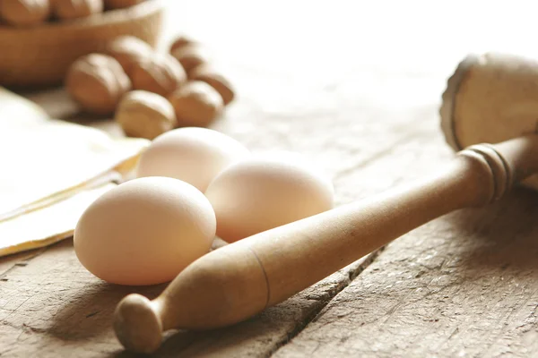 Ägg och nötter — Stockfoto