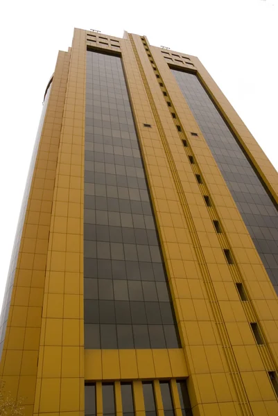 黄色の超高層ビル — ストック写真