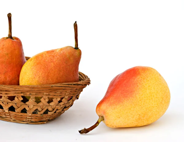 Pears in basket — Stock Photo, Image