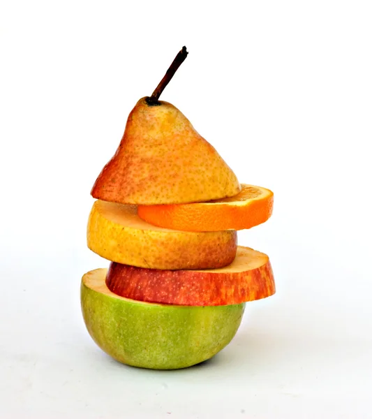 Apfel-, Birnen- und Orangenscheiben — Stockfoto