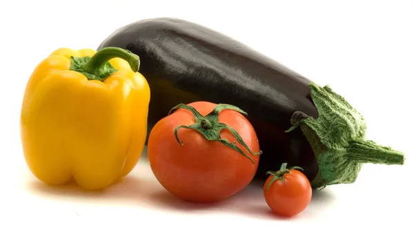 Eggplant, sweet pepper, and tomatoes — Stock Photo, Image