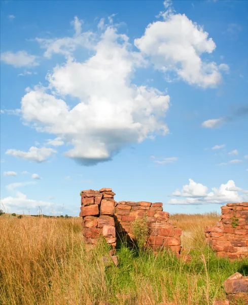 Ruiny a mraky — Stock fotografie