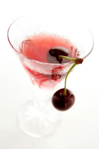 Cocktail de cereja azeda em vidro — Fotografia de Stock
