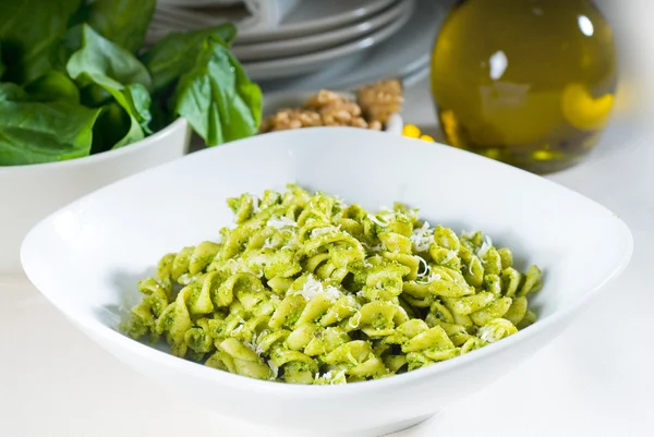 Italian fusilli pasta and pesto — Stock Photo, Image
