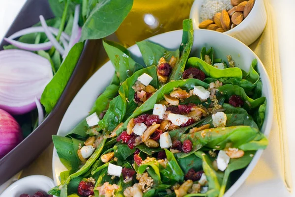 stock image Spinach salad