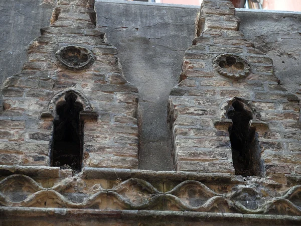 Detalj från gamla venetianska byggnad - veni — Stockfoto