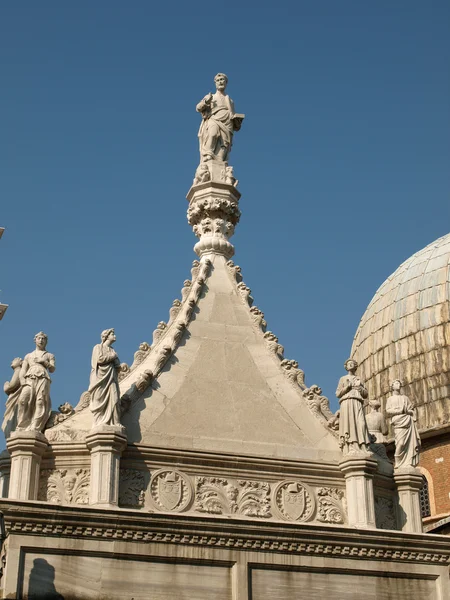 Innenhof des Dogenpalastes in Venedig — Stockfoto