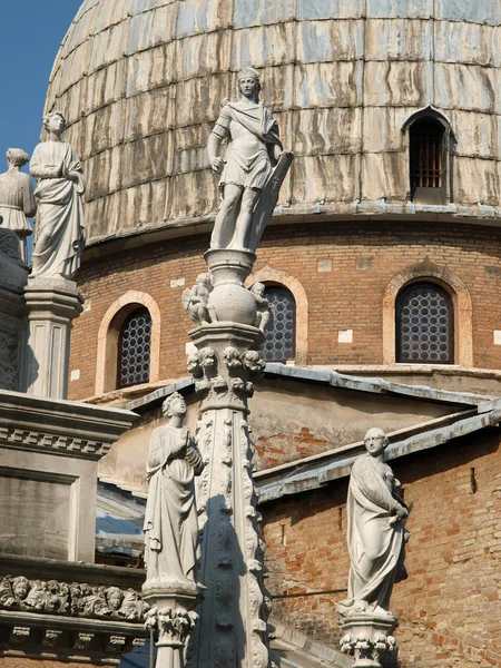 De Basilica di san marco in Venetië — Stockfoto