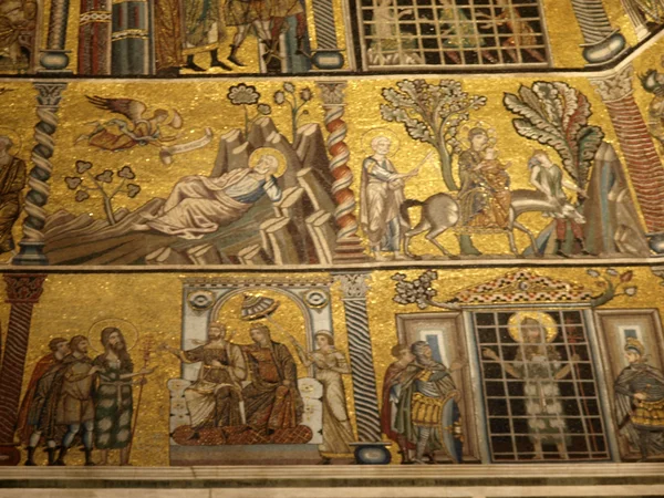 Florencja - baptysterium — Zdjęcie stockowe