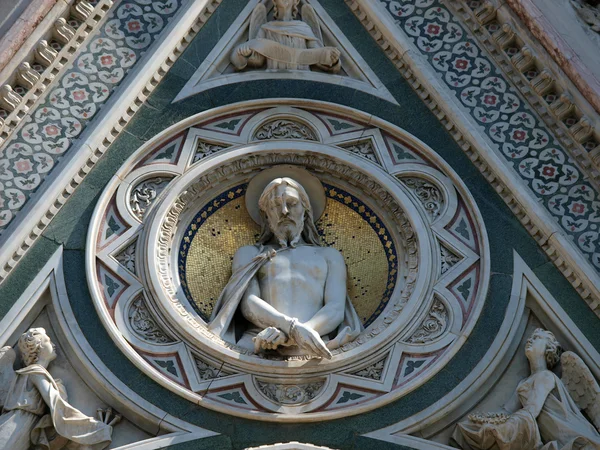 Florence - Duomo cephesindeki detaylara ulaşma — Stok fotoğraf
