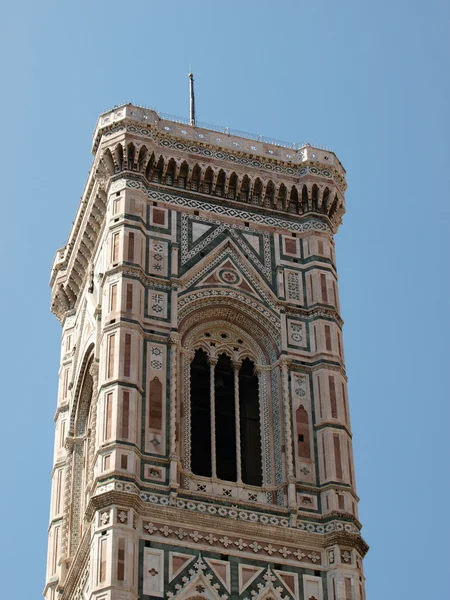 Zicht op de klokkentoren van Giotto - Florence — Stockfoto