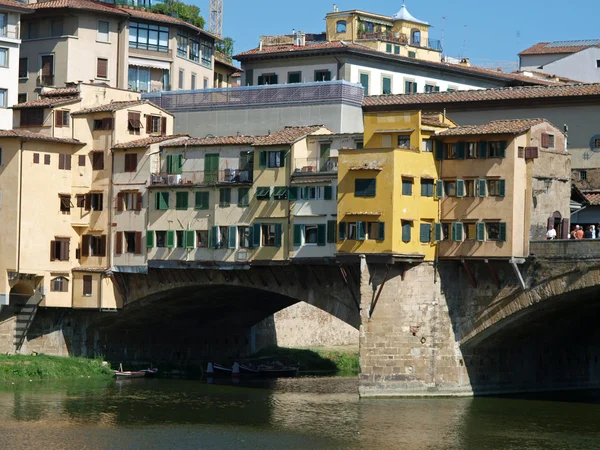 フィレンツェのヴェッキオ橋の景色. — ストック写真