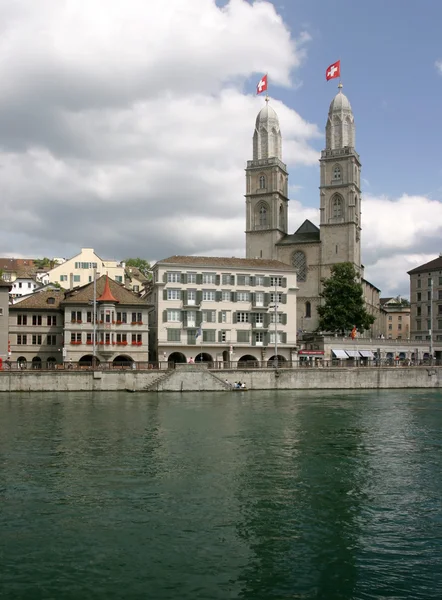 Catedral de Grossmunster en Zurich — Foto de Stock