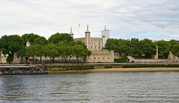 Pohled na tower of london, Velká Británie — Stock fotografie
