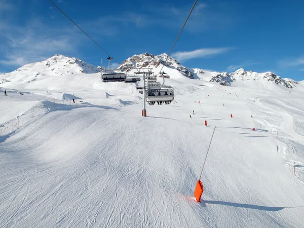 Ski lift chairs in Alpes, Switzerland. — Stock Photo, Image