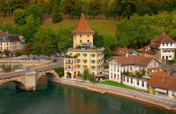Domy v Bernu, Švýcarsko — Stock fotografie