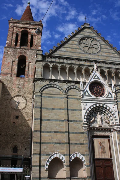 Kerk van st paul - pistoia — Stockfoto