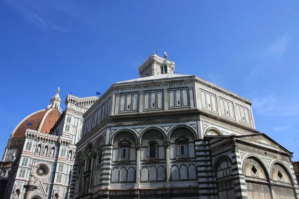 Флоренція - Дуомо і баптистерій — стокове фото