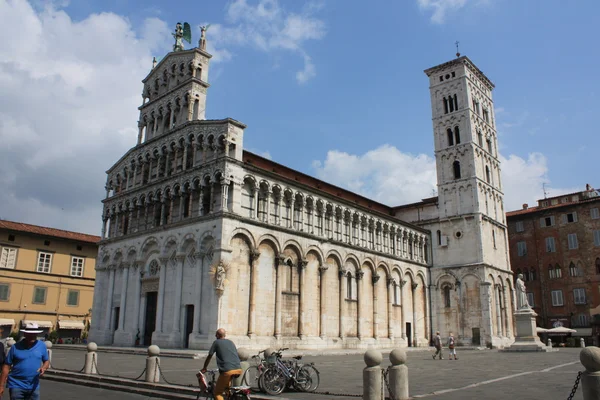 San Michele in Foro church - Lucca — Stock Photo, Image