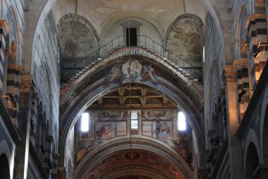 Pisa - Duomo interior clipart