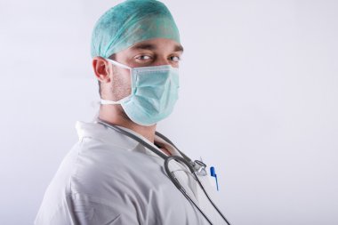 genç erkek doktor