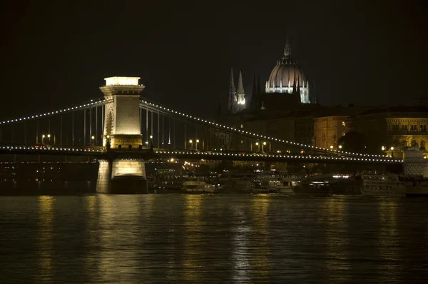 Budapest de noche — Foto de Stock