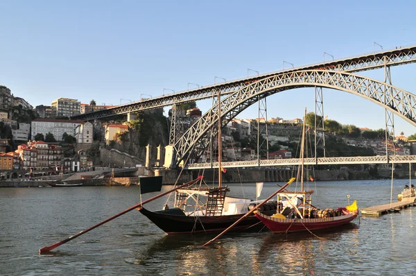 Barcos y D. Puente Luis — Foto de Stock