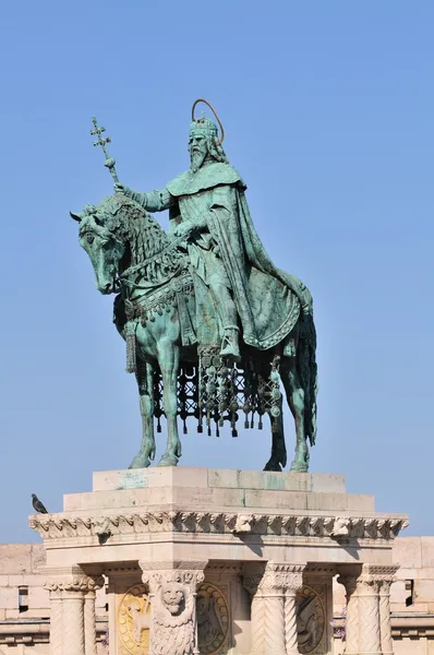 St. Stephen statue in Budapest — Stock Photo, Image