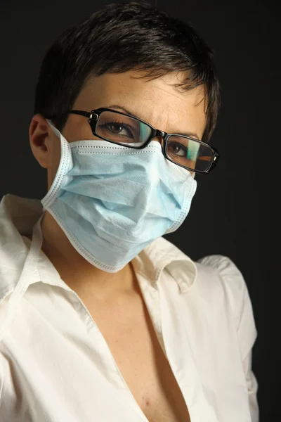 Donna con maschera medica — Foto Stock