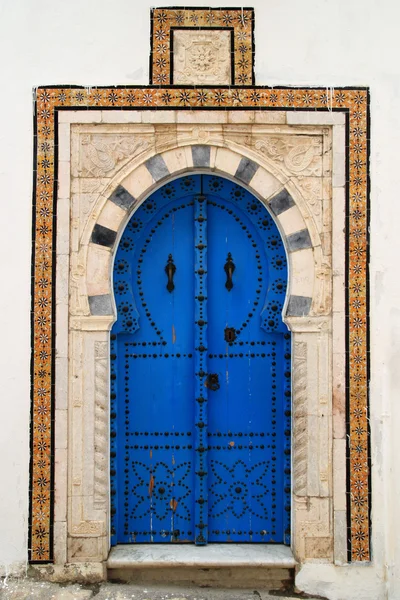 Porta decorada — Fotografia de Stock