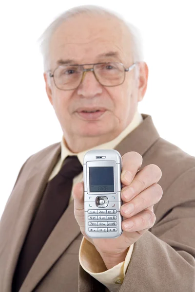 Зрелый бизнесмен, пользующийся мобильным телефоном — стоковое фото