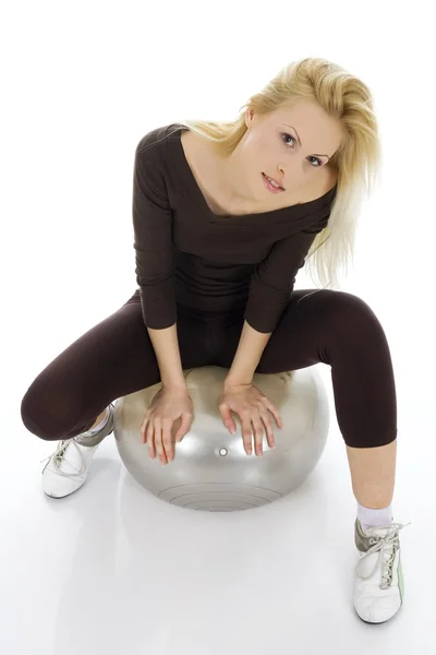 Frau beim Fitnesstraining — Stockfoto