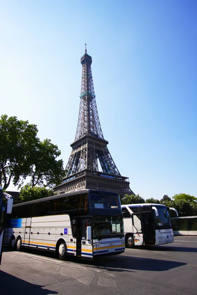 Autobus et torre eiffel — Foto Stock