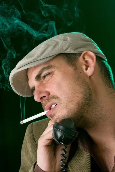 Handsome man talking on the phone — Stock Photo, Image
