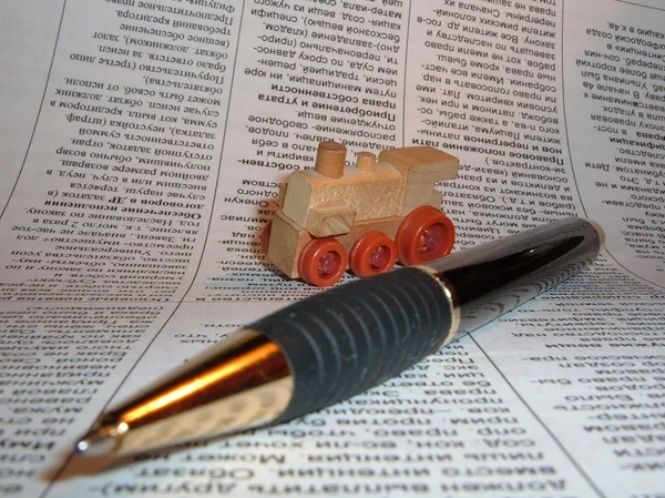 lokomotif ve tükenmez kalem.