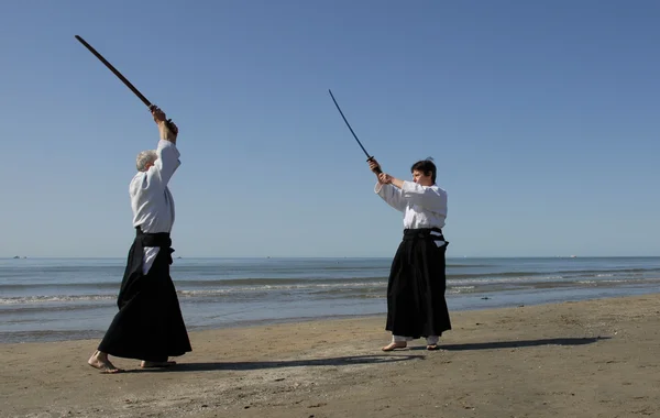 Aikido na praia — Fotografia de Stock