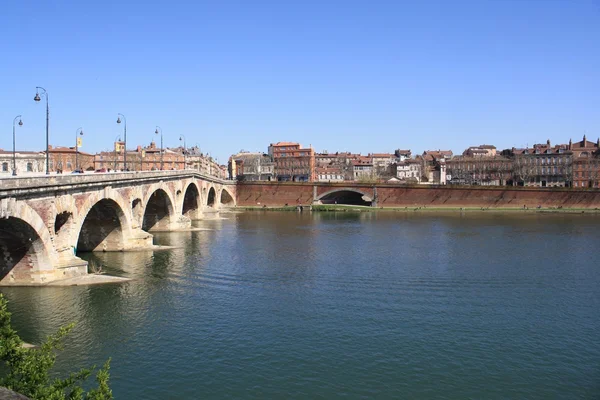 La Garonne, Toulouse. — Stockfoto