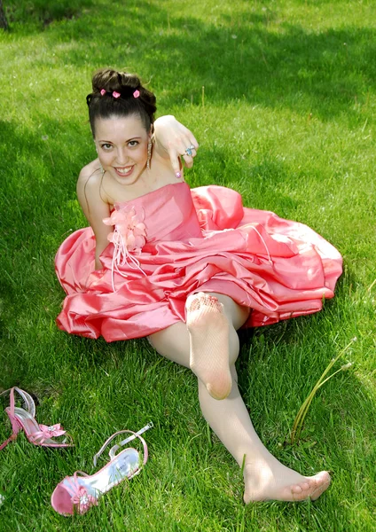 Meisje op een gras Stockfoto