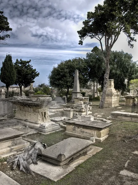 Fantôme au cimetière — Photo