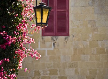 Mdina Lamppost clipart