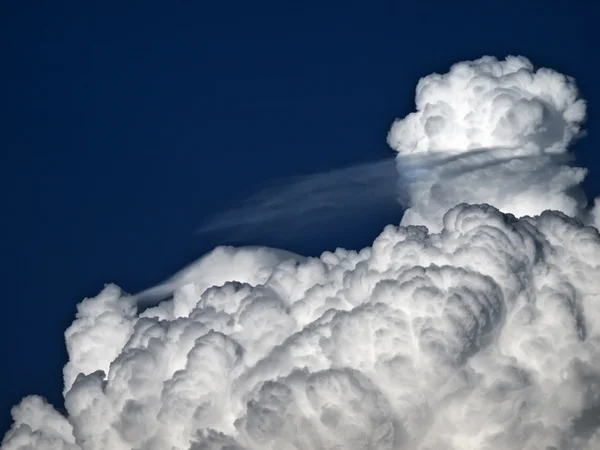 Cumulus ve merceksi — Stok fotoğraf