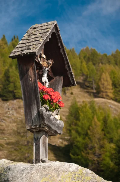 Marterl wayside cross shrine Áustria — Fotografia de Stock