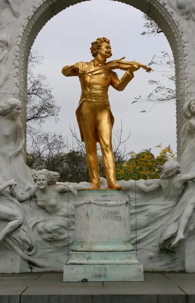 Johann-Strauss-Statue — Stockfoto