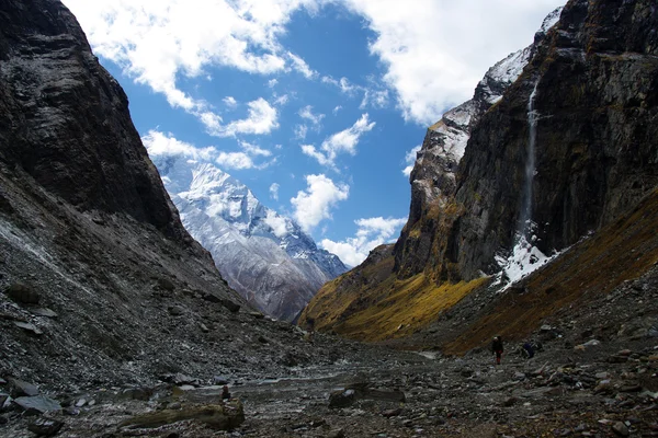 Himalaya. myagdi-khola-Schlucht. lizenzfreie Stockbilder