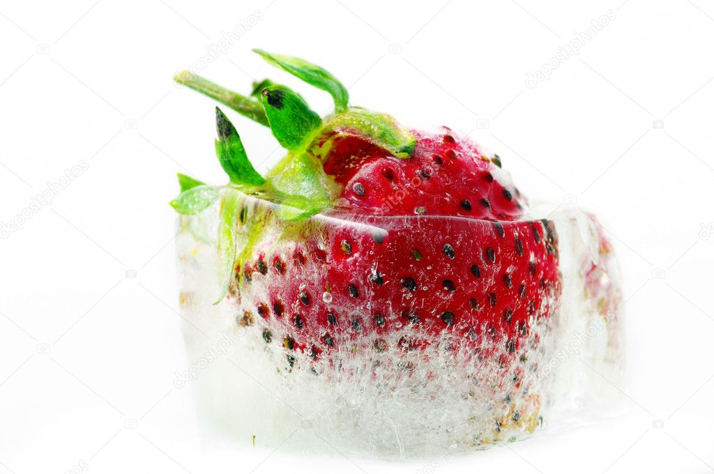 One strawberry ripe in the ice.