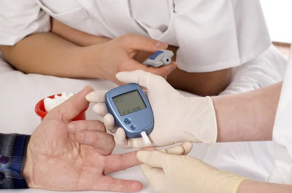 Blood sugar test. — Stock Photo, Image