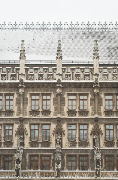 Hôtel de ville de Munich enneigé — Photo